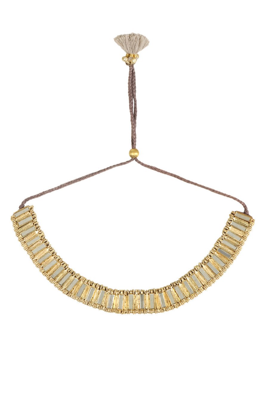 Inayat Choker